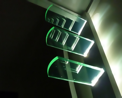 Echelle marches en verre et éclairage LED - Création jluc Chevallier - La Stylique Paris